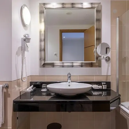 Hotel Pestana Grand Ocean Funchal (Madeira)