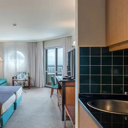 Pestana Grand Ocean Hotel 5*