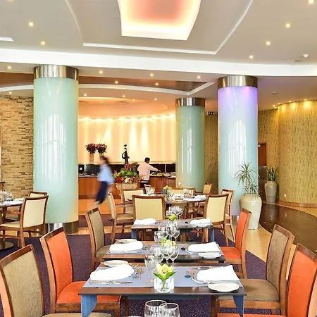 佩斯塔纳大洋度假酒店 酒店 5*